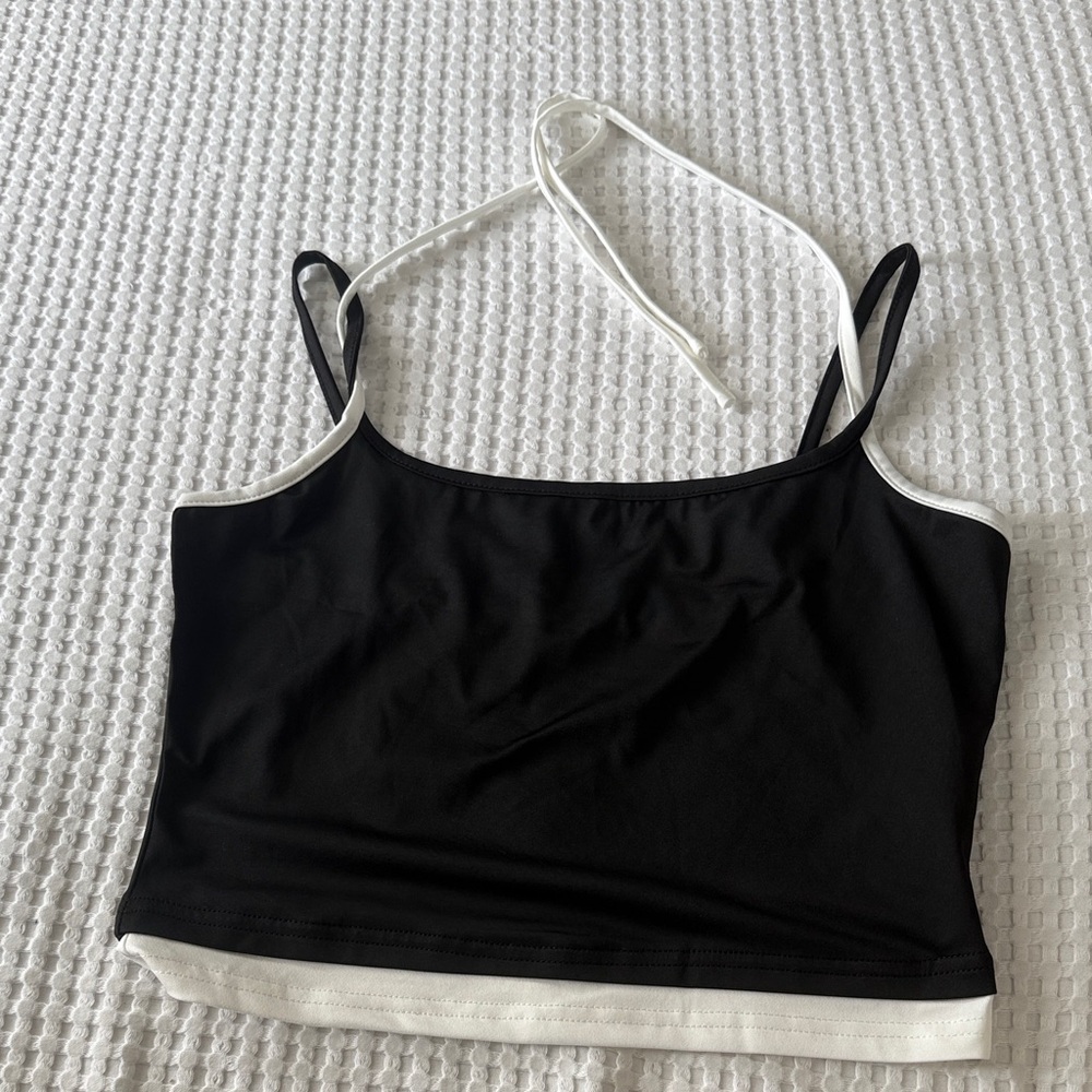 Commense Elegant Black Apparel